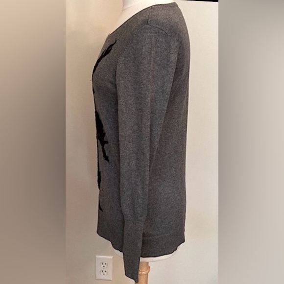 Apt. 9 Grey Black Sequin Lace Appliqué SZ S Cottagecore Romantic Casual Sweater - Picture 6 of 12